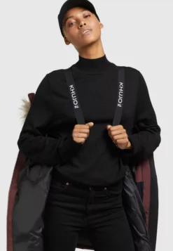 Khujo CLOREN - Talvitakki -Khujo Myyntikauppa 01409cb873764ecfa05f0c2bbab113d9 scaled