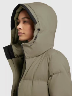 Khujo Pitkä Talvitakki -Khujo Myyntikauppa 10f050ccd55fd4beaa2788734a388ed4 scaled