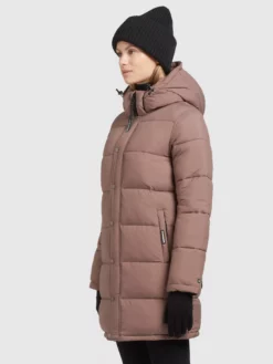 Khujo Talvitakki 'Wencke'