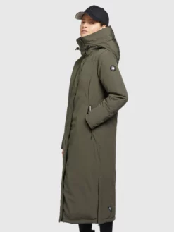 Khujo Pitkä Talvitakki 'Abella' -Khujo Myyntikauppa 18c7309b2ac4592db37541b4cda7144b scaled