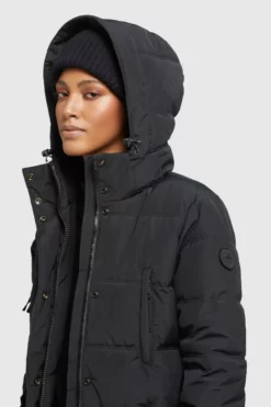 Khujo Pitkä Talvitakki 'Kleo' -Khujo Myyntikauppa 1b313ef43bc2d976dcc34150f489446c scaled