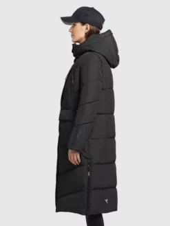 Khujo Pitkä Talvitakki 'Elvita' -Khujo Myyntikauppa 20de3628eb6236ecfa89997872bdca55 scaled