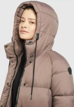 Khujo FRANEE - Talvitakki 9 Khujo FRANEE - Talvitakki -Khujo Myyntikauppa 236fd21e676644e590c676685f0407d7 scaled