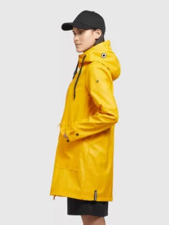 Khujo Välikausitakki 'VEGA' -Khujo Myyntikauppa 26078469d4066bc9ffd92b01d4e3531b scaled