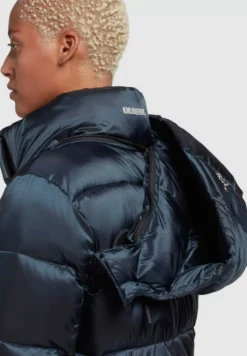 Khujo EVONA - Talvitakki 11 Khujo EVONA - Talvitakki -Khujo Myyntikauppa 2eb8a0c1ef904365a3821488d4dd4e8c scaled