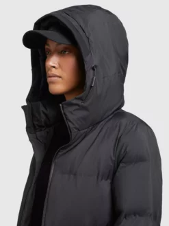 Khujo Pitkä Talvitakki -Khujo Myyntikauppa 2efdd6199e2ba7a78dd63c8e4852dac9 scaled