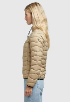 Khujo ELENI - Välikausitakki -Khujo Myyntikauppa 320468cf0ff3404c9f1d5ee46b1a6b14 scaled