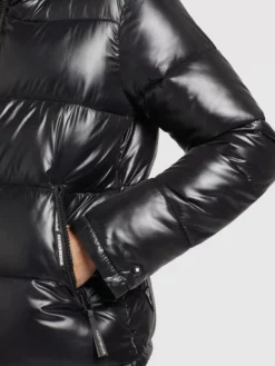 Khujo Talvitakki 'Blondie' -Khujo Myyntikauppa 35f25ccd06d3a4e2dab477d36eb0590b scaled