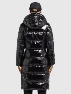 Khujo Pitkä Talvitakki 'Tonka' -Khujo Myyntikauppa 3c8ae6aa504759495b7c25fdcaf90a99 scaled