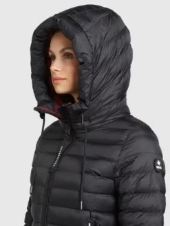 Khujo Välikausitakki 'Lovina' -Khujo Myyntikauppa 4e93a9e72c10ae9552bf9069dfae6b22 scaled