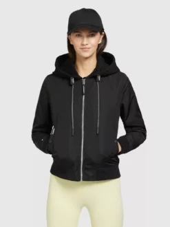 Khujo Välikausitakki 'Persee' -Khujo Myyntikauppa 509d474ca54963e8e40c34df1e2d3e58 scaled