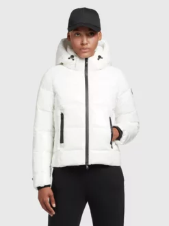 Khujo Talvitakki 'Fala' -Khujo Myyntikauppa 5200f531cbe60a3877175251850a3425 scaled