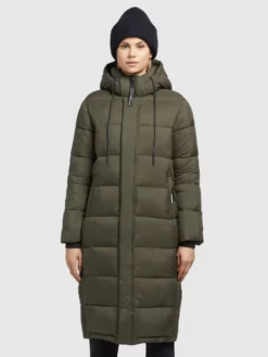 Khujo Talvitakki 'Julina' -Khujo Myyntikauppa 5b98d726d3f48f07639584a51476531e scaled