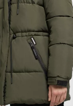 Khujo LEVIANI - Talvitakki 11 Khujo LEVIANI - Talvitakki -Khujo Myyntikauppa 5c006bd7527642cbb213e00b3484142d