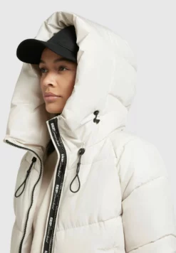 Khujo ESILA 3 - Talvitakki -Khujo Myyntikauppa 78ba66f5992e4472bfd850b64cb44f26 scaled