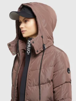 Khujo Pitkä Talvitakki 'Huba' -Khujo Myyntikauppa 7e2c7d67445b10d9430904461fa7bc71 scaled