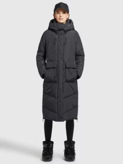 Khujo Pitkä Talvitakki 'Elvita' -Khujo Myyntikauppa 83e9d15cb8bef43d85fb1ca46da046cd scaled