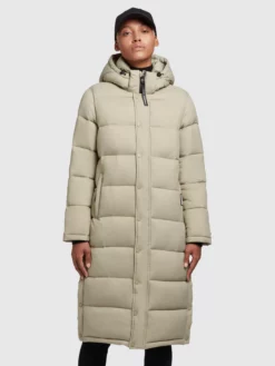 Khujo Pitkä Talvitakki 'Corinna' -Khujo Myyntikauppa 916d73cc91387a8469b297da41345c81 scaled