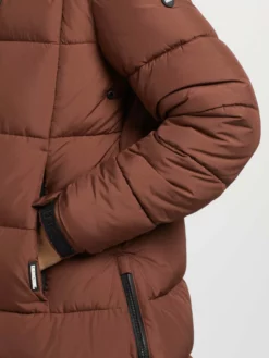 Khujo Pitkä Talvitakki 'Youma' -Khujo Myyntikauppa 927b27cd6bf40ae0f5e7aef120ea2fb1 scaled