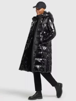 Khujo Pitkä Talvitakki 'Tonka' -Khujo Myyntikauppa 9923137b9827e33462afa4007b1ecbfb scaled