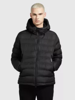 Khujo Välikausitakki 'Gamer' -Khujo Myyntikauppa 9e19aefa4a7f5321c8f1f4fed83e0f3b scaled