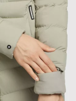 Khujo Talvitakki 'Tuhani' -Khujo Myyntikauppa 9f218798149b0569801e1774d947626f scaled