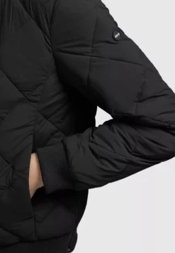 Khujo LEONA - Bombertakki -Khujo Myyntikauppa a13d05989a3a456381cb880b3b70d13e scaled