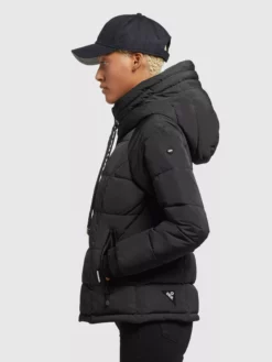 Khujo Talvitakki 'Joilee' -Khujo Myyntikauppa a9a95bed43a2d9c32c21050c4603fc4b scaled