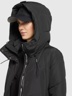 Khujo Pitkä Talvitakki 'Elvita' -Khujo Myyntikauppa ab551fe5766d4e0d95b5ea08cdb7a9b9 scaled