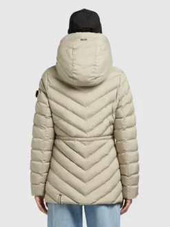 Khujo Välikausitakki 'Noomi' -Khujo Myyntikauppa ac3051c0f5d2aa17a5acab601a36dbf1 scaled