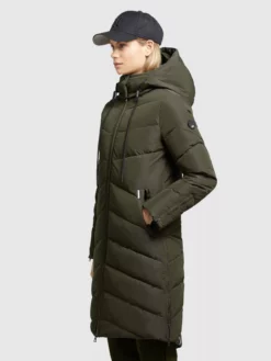 Khujo Pitkä Talvitakki 'Huba' -Khujo Myyntikauppa b1ebf261117352dedf03fad80b408042 scaled