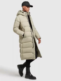 Khujo Pitkä Talvitakki 'Corinna' -Khujo Myyntikauppa b8d3a6a39e8533233caf5a30abf0b7bb scaled