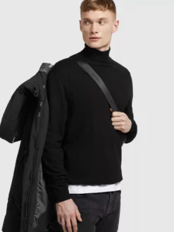 Khujo Talvitakki 'Rexx' -Khujo Myyntikauppa b9be3e23954a1f23e913aa87e85137e1 scaled