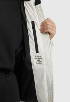 Khujo TUBA3 - Talvitakki 10 Khujo TUBA3 - Talvitakki -Khujo Myyntikauppa c1c060e220dd4db6aeae84657a3c2407