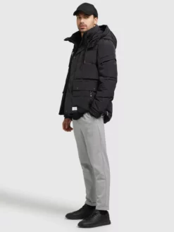 Khujo Talvitakki 'Shinzo' -Khujo Myyntikauppa cc393b6e55bc25ef1a9f42d6dd08fea3 scaled