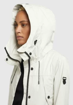 Khujo AIRA2 - Parkatakki -Khujo Myyntikauppa cc66fae56d6443e8b13151252be5c2f0