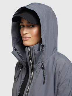 Khujo Välikausitakki 'BLAIR' -Khujo Myyntikauppa d23aac4cbb7038d5695c9214d21bfccc scaled