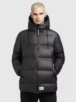 Khujo Talvitakki 'Nabor' -Khujo Myyntikauppa dbde5ef557ca2a60cdd3e8d205d44f92 scaled