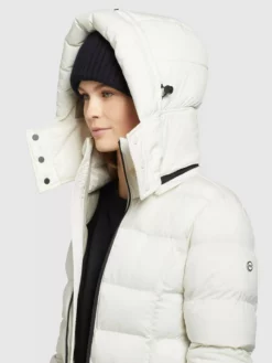 Khujo Pitkä Talvitakki -Khujo Myyntikauppa dd6d34340ca57fd02b576e6494b22780 scaled