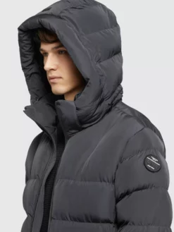 Khujo Toiminnallinen Takki 'SUMO' -Khujo Myyntikauppa de2fbd18f3cdaa3017cb1914fe52fbb3 scaled