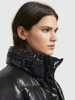 Khujo Talvitakki 'Blondie' -Khujo Myyntikauppa eb968215f3da335ea4184dae032d3b96 scaled