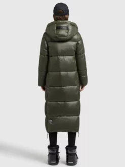 Khujo Pitkä Talvitakki 'Melona' -Khujo Myyntikauppa eb9cf442e584a60d3818331753ef604b scaled