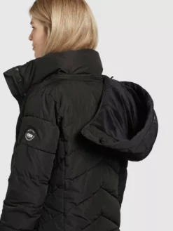 Khujo Pitkä Talvitakki 'Delinas' -Khujo Myyntikauppa ee03831970f89c7eb0782d5096101e1d scaled