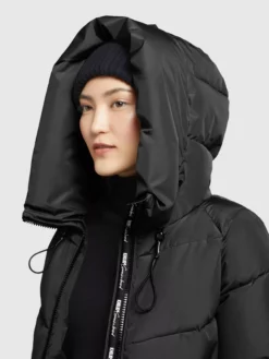 Khujo Talvitakki 'Esila' -Khujo Myyntikauppa eeebb71196d7da87af8b94f00bcf4c9b scaled