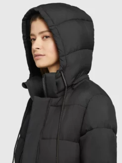 Khujo Pitkä Talvitakki -Khujo Myyntikauppa f09453150496f5a369bb16395ca26843 scaled