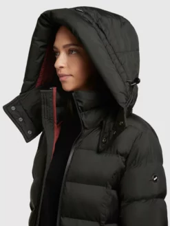 Khujo Pitkä Talvitakki -Khujo Myyntikauppa f514aa295e39307b98fbc9045e35435b scaled