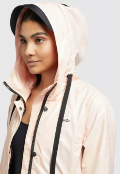 Khujo ALECIA - Trenssi 10 Khujo ALECIA - Trenssi -Khujo Myyntikauppa f9e6738e71f64cf59910fb55a68766c2 scaled