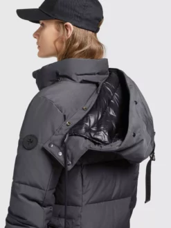 Khujo Pitkä Talvitakki 'Cliv' -Khujo Myyntikauppa fb657998cb14f75e70a1a8ccfbad188a scaled