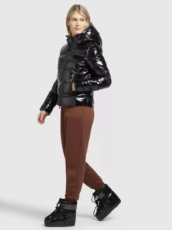 Khujo Talvitakki 'Fala' -Khujo Myyntikauppa fcb3767ea261a5477a1325f7f3421492 scaled