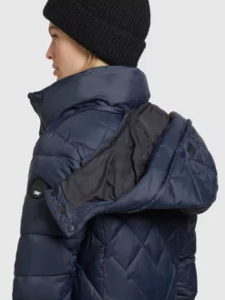 Khujo Pitkä Talvitakki 'ANETH' -Khujo Myyntikauppa fd2ad86342ca04fcbf781e61ea64bfe9 scaled